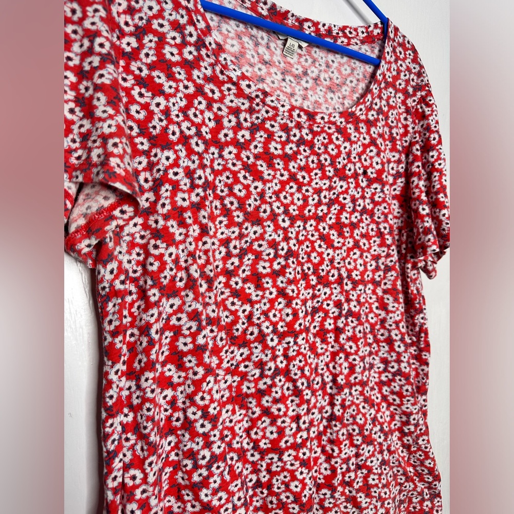 Lucky brand women’s Floral Red Women's Top. Size large - Picture 2 of 7